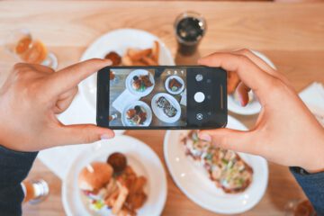 Porady dla początkujących fotografów: Jak wykorzystać smartfon do robienia profesjonalnych zdjęć